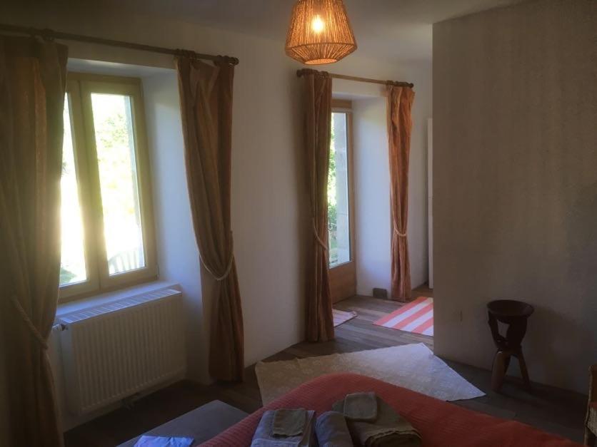 Les Pipistrelles 19 - Chambre D'Hotes Meymac ภายนอก รูปภาพ