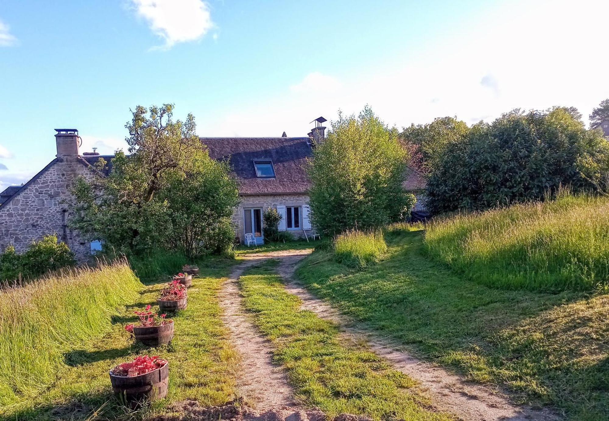 Les Pipistrelles 19 - Chambre D'Hotes Meymac ภายนอก รูปภาพ